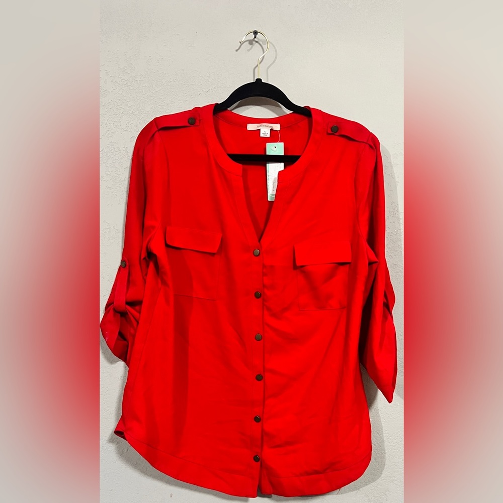 41 Hawthorne Red Top